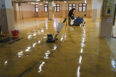 czyszczenie posadzki przemysłowej dcs2